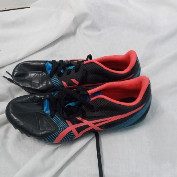 Asics Women's Cleats Size 7 Pink Blue Black Pre-owned - Picture 3 of 6
